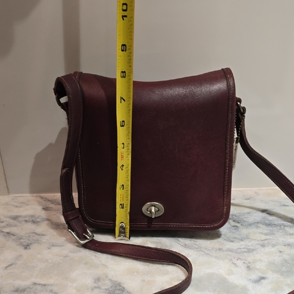 Coach Rich Dark Brown Vintage Leather Shoulder/Crossbody Bag - Picture 14 of 15